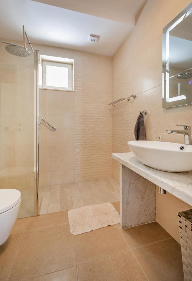 Apartment Holiday Home Doma, Cilipi Near Dubrovnik Экстерьер фото