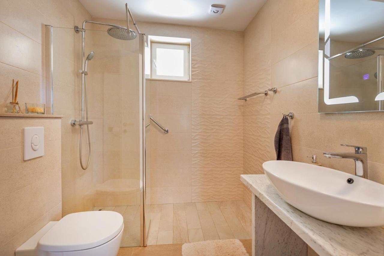 Apartment Holiday Home Doma, Cilipi Near Dubrovnik Экстерьер фото